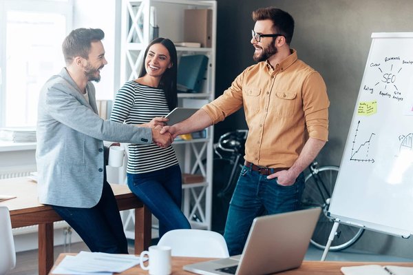 Existe-t-il des opportunités d’emploi dans le secteur de la technologie à Bayonne ?