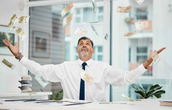 Liberté financière : les étapes cruciales pour passer du salariat à l'indépendance