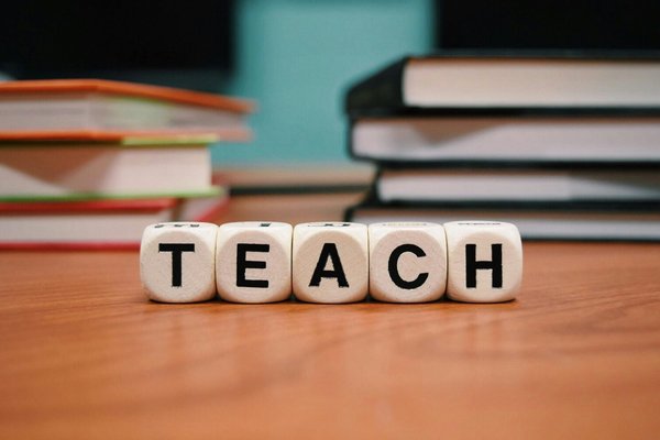 Découvrez notre guide pour choisir une école près de chez vous
